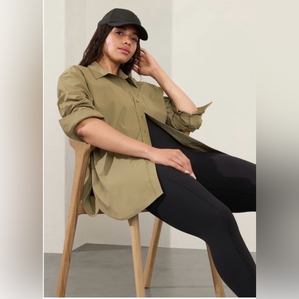 Athleta Midday Relaxed Poplin Shirt Sz Large MSRP ($99) Five green left FIRM